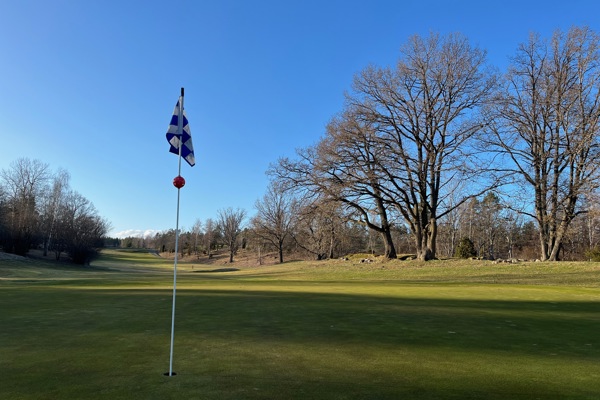 Vi öppnar banan den 1 april – varmt välkommen till en ny golfsäsong!